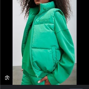 Forever 21 Pantone vest size small